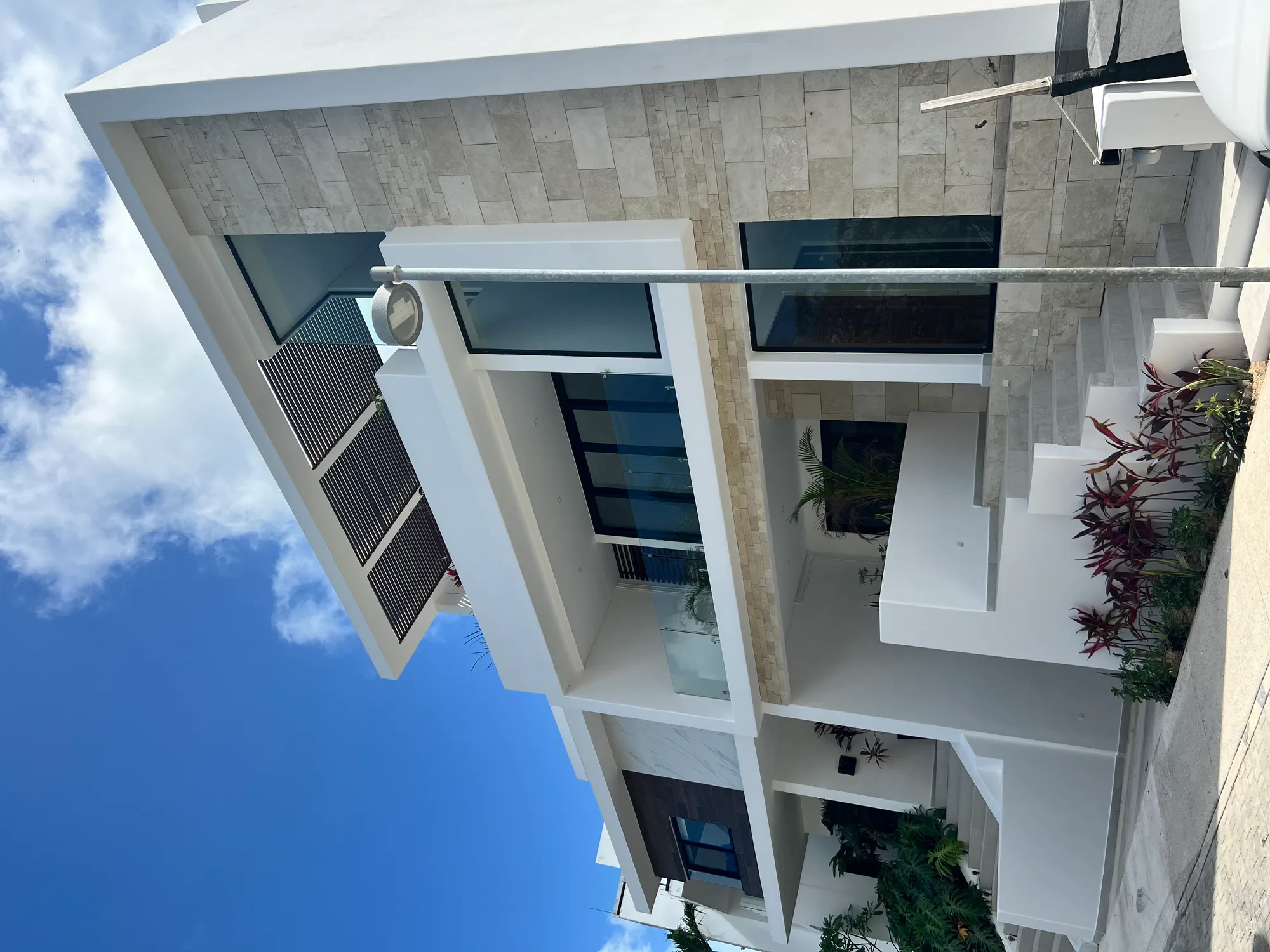 HOME FOR SALE, LAGUNA 1, CANCUN, QR - Image 1