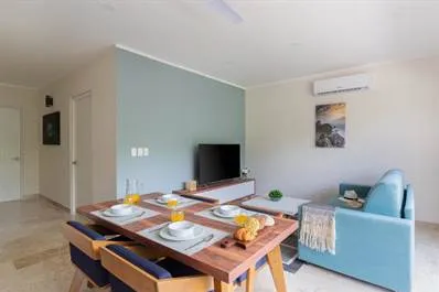 VIVA RESIDENCES SUITE 205 ONE BEDROOM - Image 1