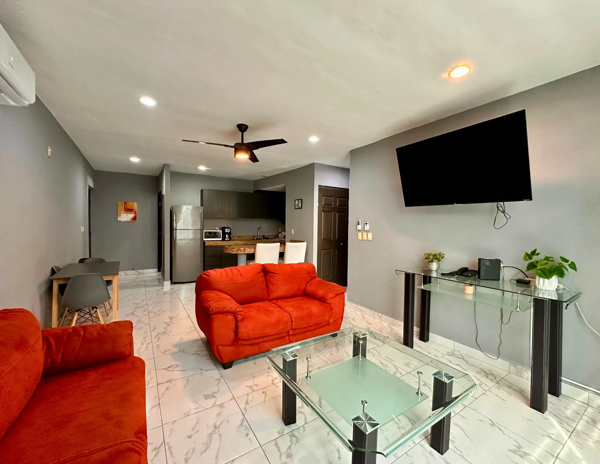 ALEXANDER CONDO 03 - Image 1