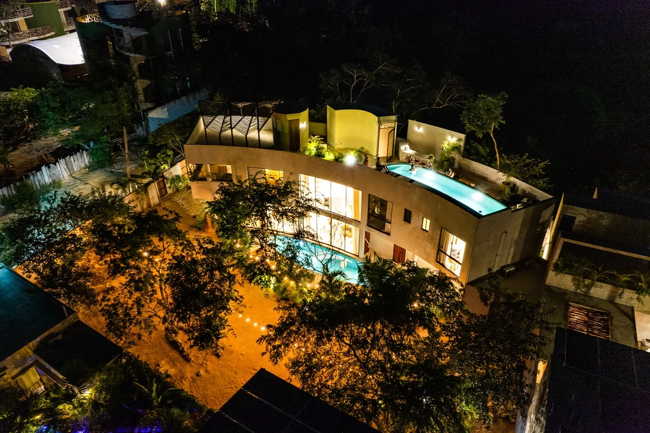 PALACIO PAPAYA - Image 1